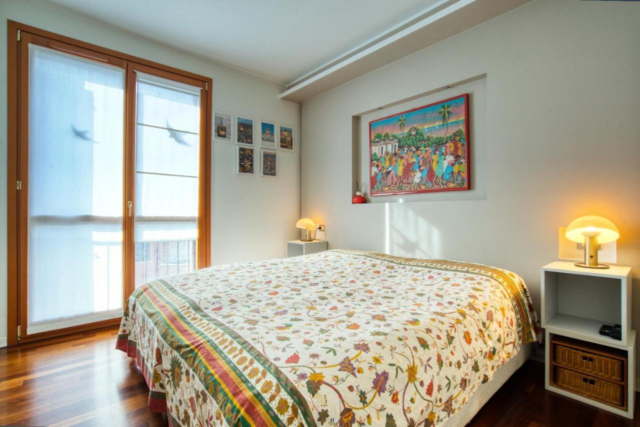 Caseospitali - Casa Di Bibi, Colorato Ed Elegante Bilocale Vicino Al Naviglio Martesana Per 4 Vimodrone Bagian luar foto