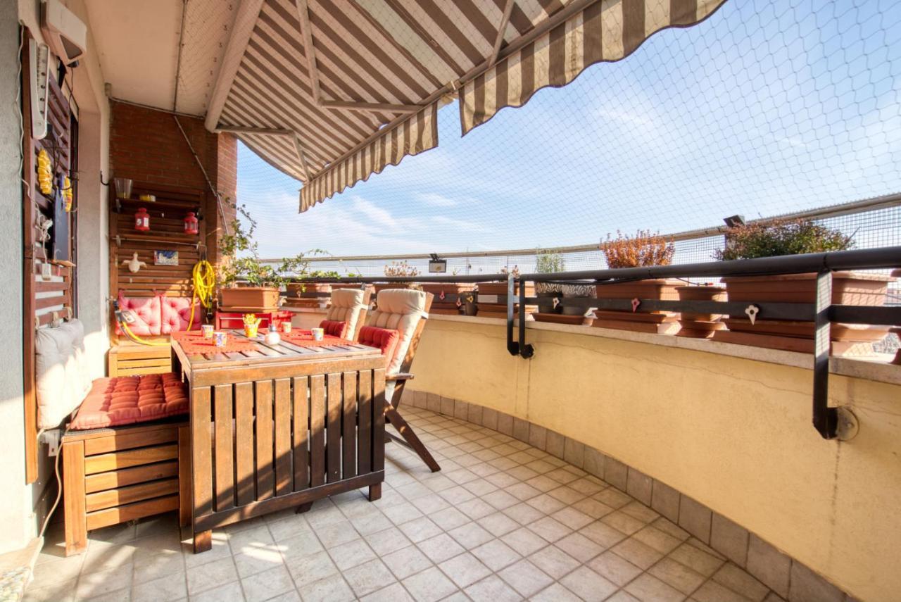 Caseospitali - Casa Di Bibi, Colorato Ed Elegante Bilocale Vicino Al Naviglio Martesana Per 4 Vimodrone Bagian luar foto