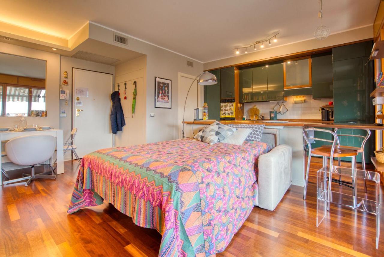 Caseospitali - Casa Di Bibi, Colorato Ed Elegante Bilocale Vicino Al Naviglio Martesana Per 4 Vimodrone Bagian luar foto